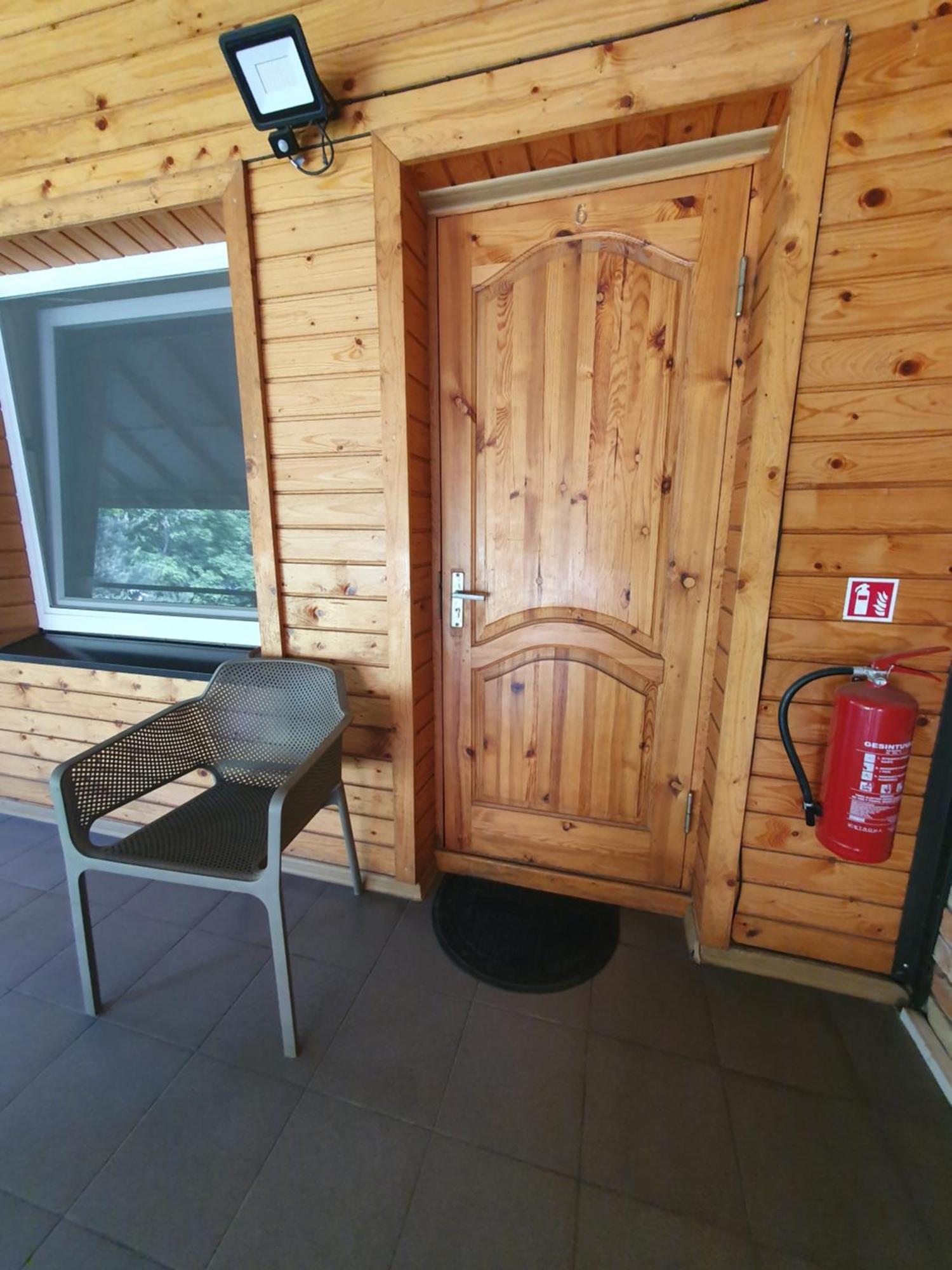 Bed and Breakfast Pusele Шяуляй Экстерьер фото